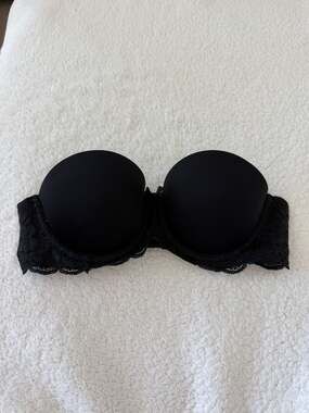 Victoria’s Secret Dream Angels Multi-Way Lace Bra 32B / B70 Black